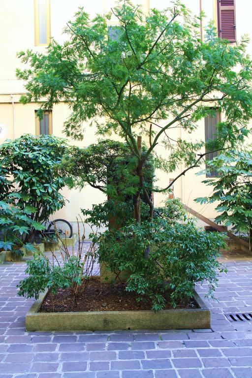 Il Cortiletto Villa Милано Екстериор снимка