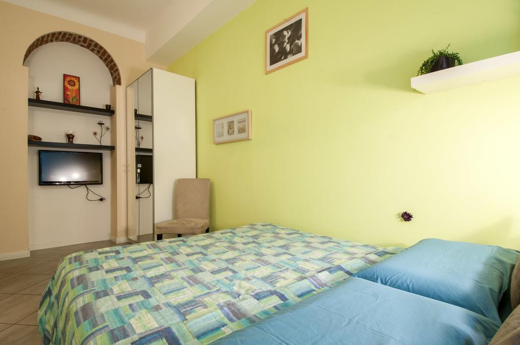 Il Cortiletto Villa Милано Стая снимка